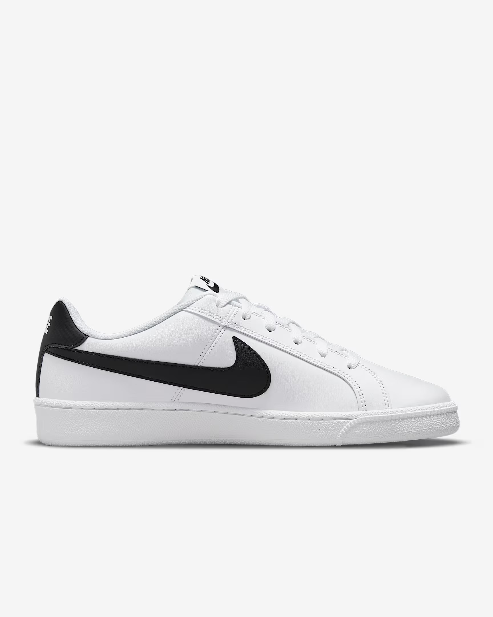 NikeCourt Royale